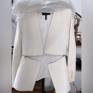 BCBG MAXAZRIA WHITE BLAZER WITH ZIP DETAIL